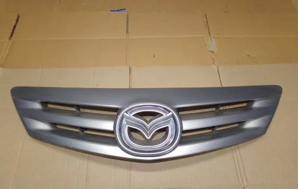 Mazda 3 I Front grill 