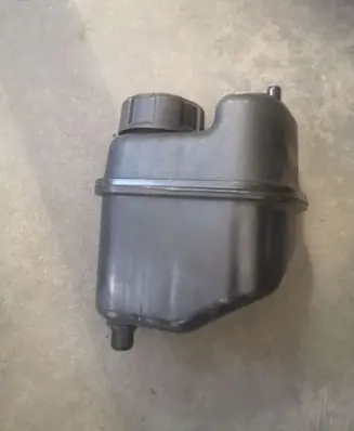 BMW 4 F32 F33 Other engine bay part 8617045