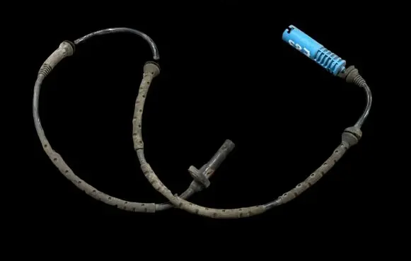 BMW X3 E83 ABS brake wheel speed sensor 0265007854