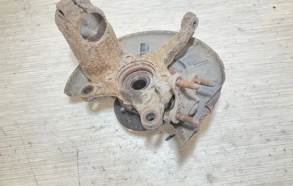 Audi A3 S3 8P Front wheel hub