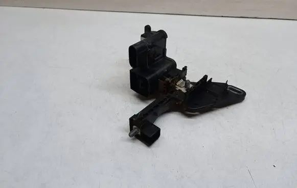 BMW 3 GT F34 Current control relay 9296152