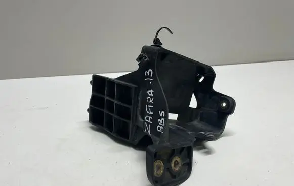 Opel Zafira C Other engine bay part 13347074