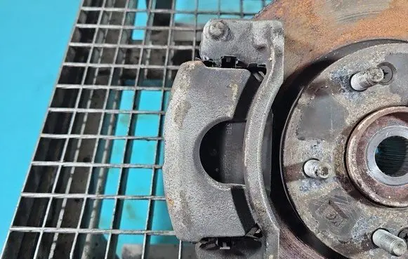 Hyundai Kona I Front brake caliper IMPRK1451562