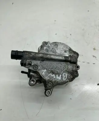 BMW 7 F01 F02 F03 F04 Vacuum pump 8605976