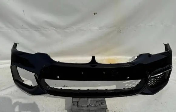BMW 5 G30 G31 Front bumper 8064928