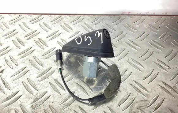 Radio antenna
