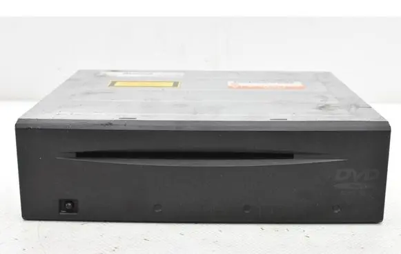 Radio/CD/DVD/GPS head unit