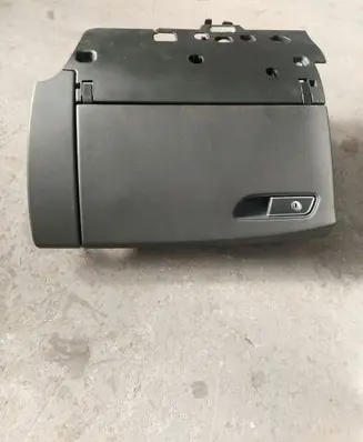 Audi A8 S8 D4 4H Glove box 4H1857096