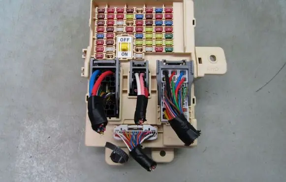 KIA Sportage Fuse box set 91955D9940