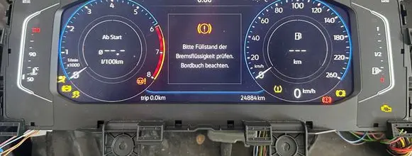 Volkswagen Polo VI Speedometer (instrument cluster) 2G0920320C