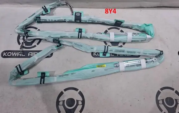 Audi RS3 8Y Roof airbag 8Y4880741 8Y4880742