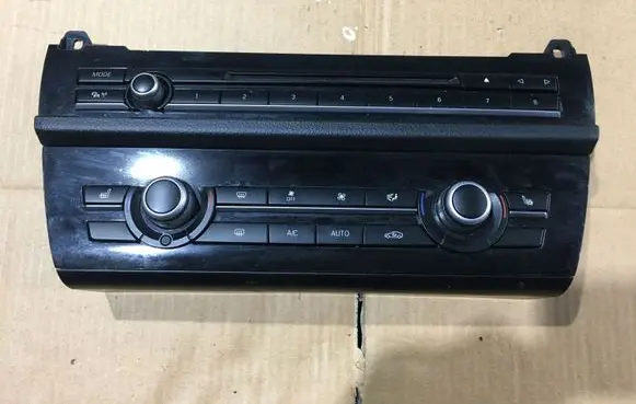 BMW 5 F10 F11 Climate control unit 9306149