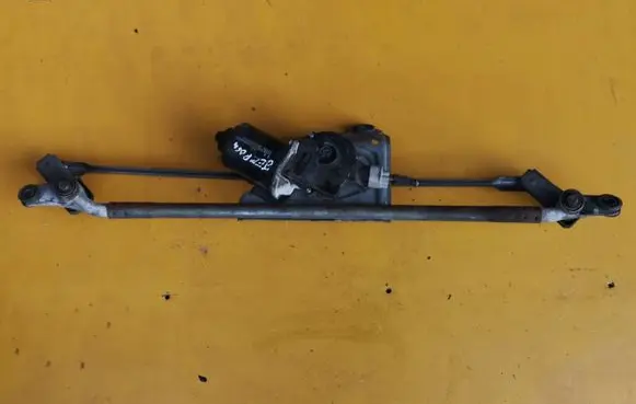Jeep Cherokee Front wiper linkage and motor 55156315AB 1590108371 70113