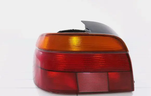 BMW 5 E39 Rear/tail lights 014441909LR 8358031