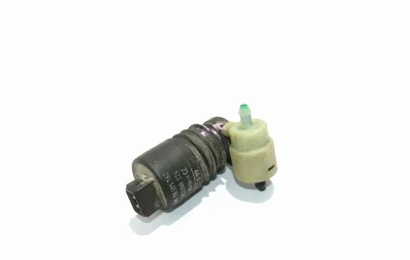 Opel Zafira A Windscreen/windshield washer pump 90585762