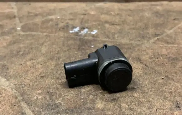 Audi A8 S8 D4 4H Parking PDC sensor 4H0919275