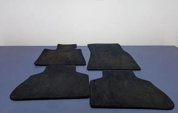 BMW X5 E53 Front floor carpet liner 7470825