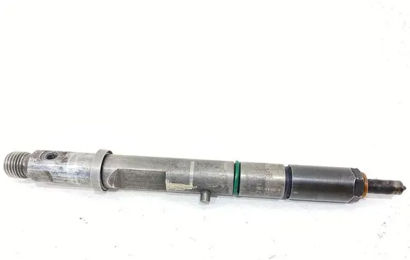 Audi A6 S6 C5 4B Fuel injector 059130201 0432133836 8672FH