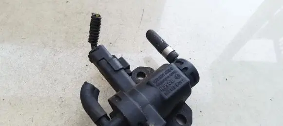 Peugeot 607 Turbo solenoid valve 9628971180 0928400309