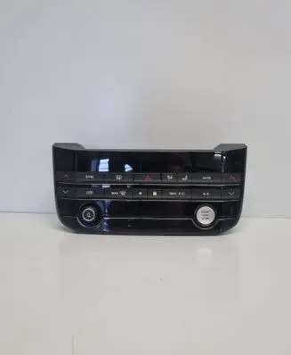 Jaguar XE Climate control unit GX7318C858KF