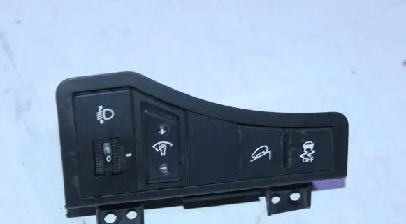 KIA Sportage ESP (stability program) switch 