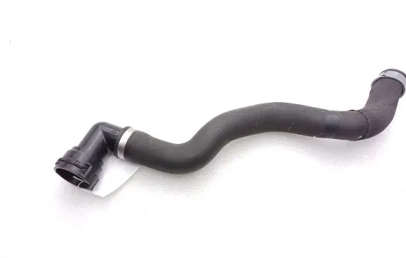 Mercedes-Benz GLS X166 Engine coolant pipe/hose A1665012882
