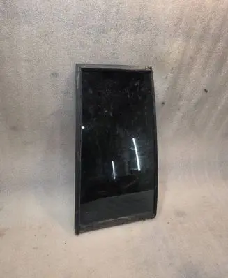 Hyundai Galloper Rear vent window glass 43R001235