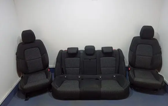 Seat set