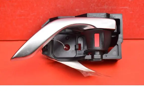 Mazda CX-3 Front door interior handle T8315LH