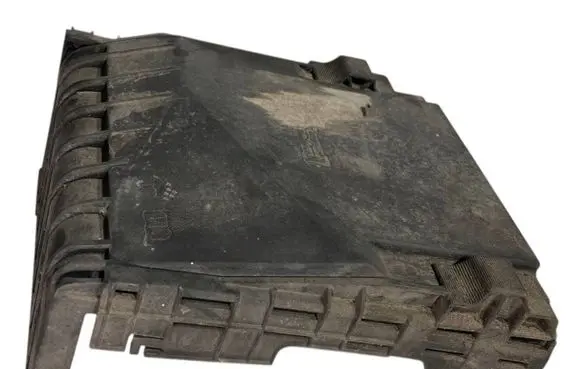 Volkswagen Golf Plus Fuse box cover 1K0937132F
