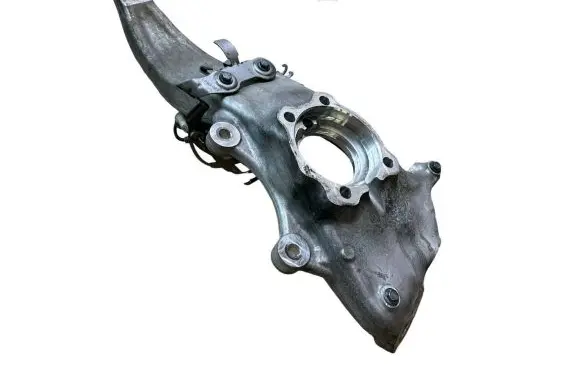 BMW 7 G11 G12 Front wheel hub spindle knuckle 6879172 31206879172