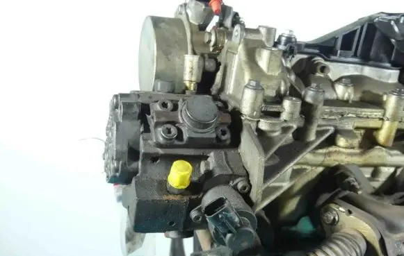 Renault Koleos I Fuel injection high pressure pump 0445010223 IMPRK1340398