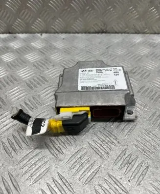 Hyundai Tucson TL Airbag control unit/module 95910D7130 629664600 V7RZA7N110592