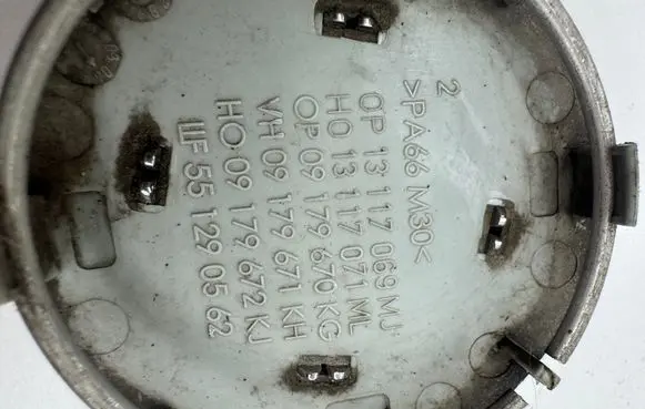 Opel Vectra C Original wheel cap 13117069 13117071 09179670