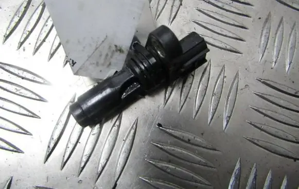 Camshaft position sensor