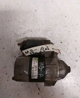 Mercedes-Benz A W168 Starter motor 0051512101 D7E8