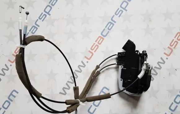 Nissan Leaf I (ZE0) Front door lock 805003NA0A