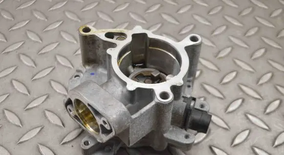 Vacuum pump