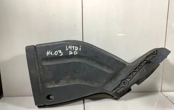 Audi A4 S4 B6 8E 8H Air intake duct part 8E0129618D