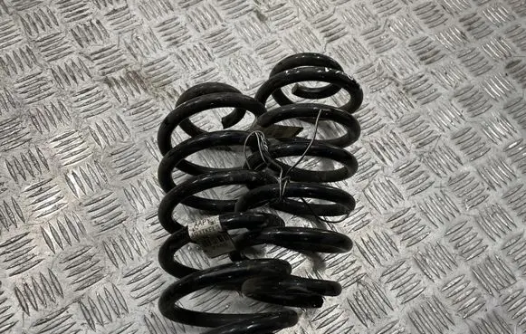 Opel Mokka X Rear coil spring