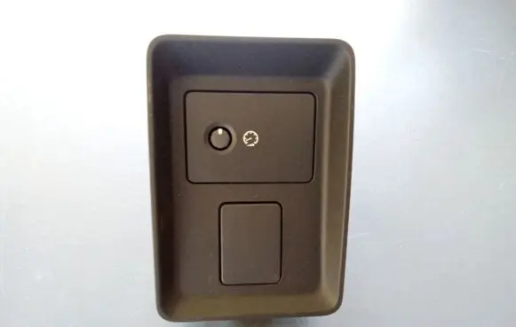 Land Rover Defender Panel lighting control switch L8B2043D12BB L8B2043D12BB8PVJ J8A211B652AA