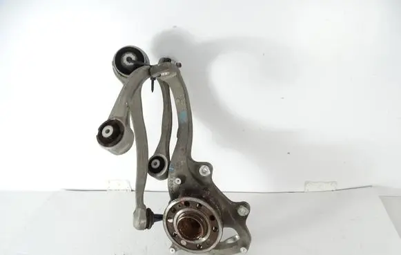 Mercedes-Benz E W213 Front wheel hub spindle knuckle A2133324700 20505LI