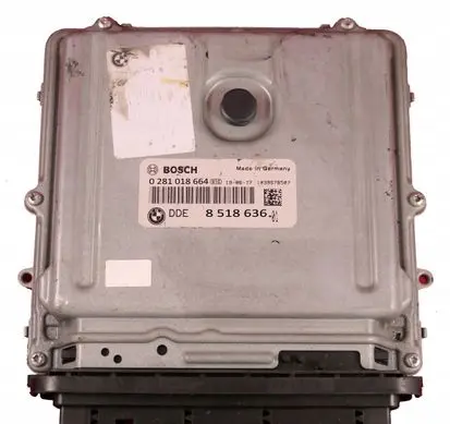 BMW 5 F10 F11 Engine control unit/module 8518636