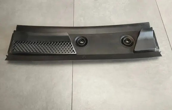 Mercedes-Benz B W246 W242 Wiper trim A2468300900