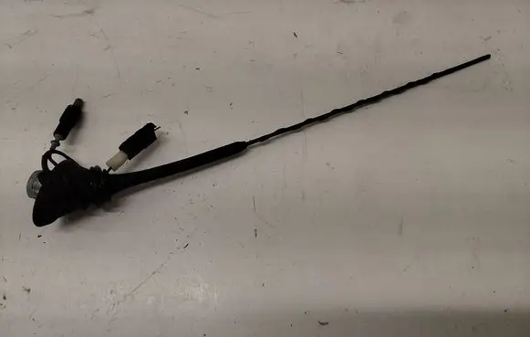 Renault Megane II Aerial GPS antenna 8200282256