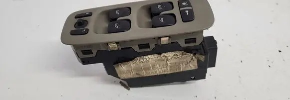 Volvo XC70 Electric window control switch 09193383 0973979