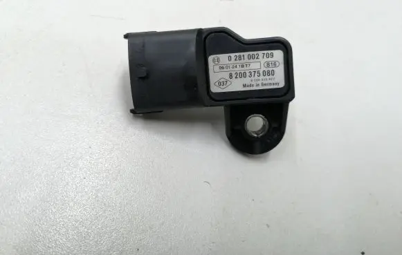 Nissan Qashqai Turbo air boost pressure sensor 0281002709 8200375080