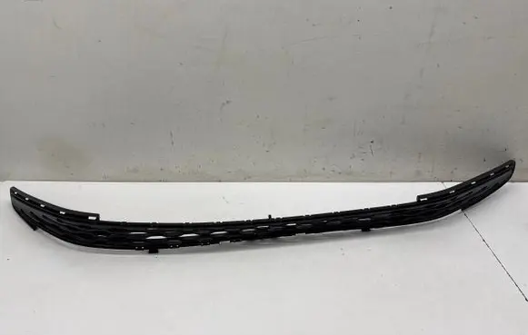 Volkswagen Multivan T7 Front bumper lower grill 7T0853678B