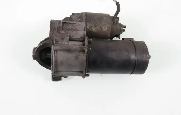 Renault Clio II Starter motor D6RA104
