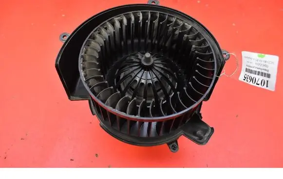 Opel Zafira A Heater fan/blower 9002249